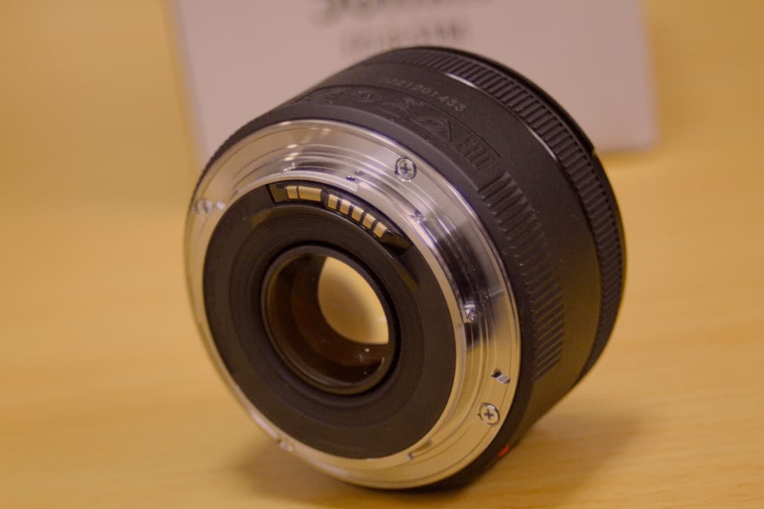 新品 Canon EF 50mm f/1.8 STM レンズ フード付