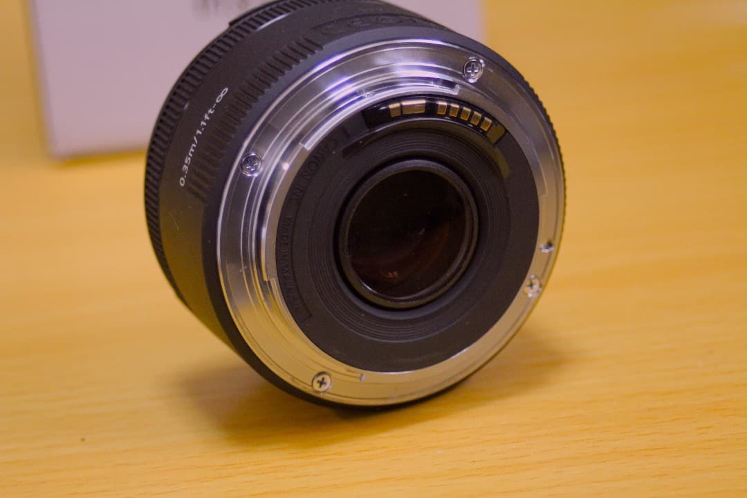 新品 Canon EF 50mm f/1.8 STM レンズ フード付