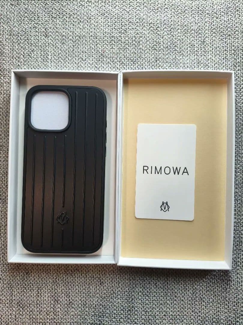 RIMOWA チタンマグネシウム合金材質iPhone16Pro MAXケース