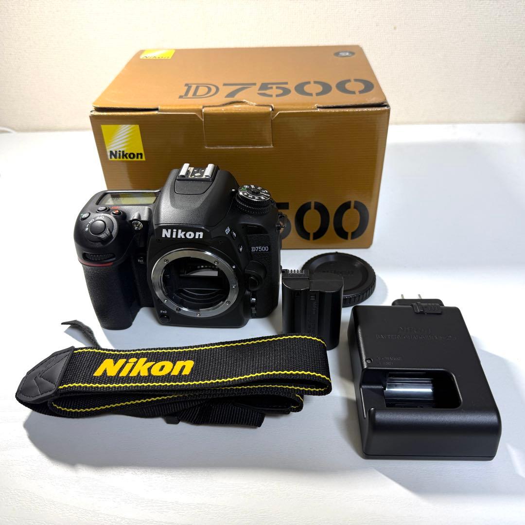 【美品】Nikon D7500 デジタル一眼レフカメラ 本体