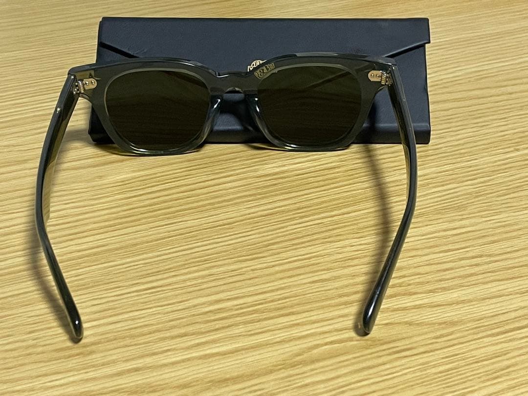 tatoo studio yamada サングラス　グリーン