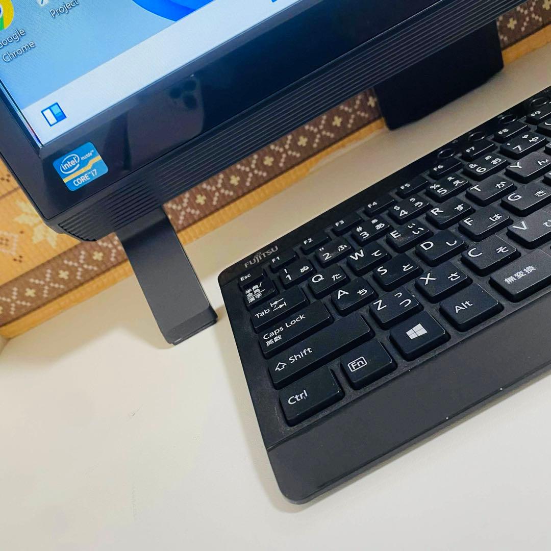 Y894 Fujitsuノートパソコンi7高速SSDサクサクWindows11