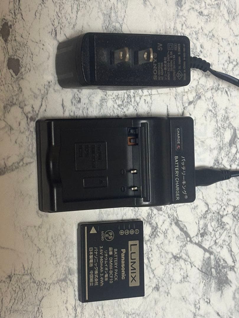 Panasonic LUMIX DMC-FT2 デジタルカメラ 防水 充電器