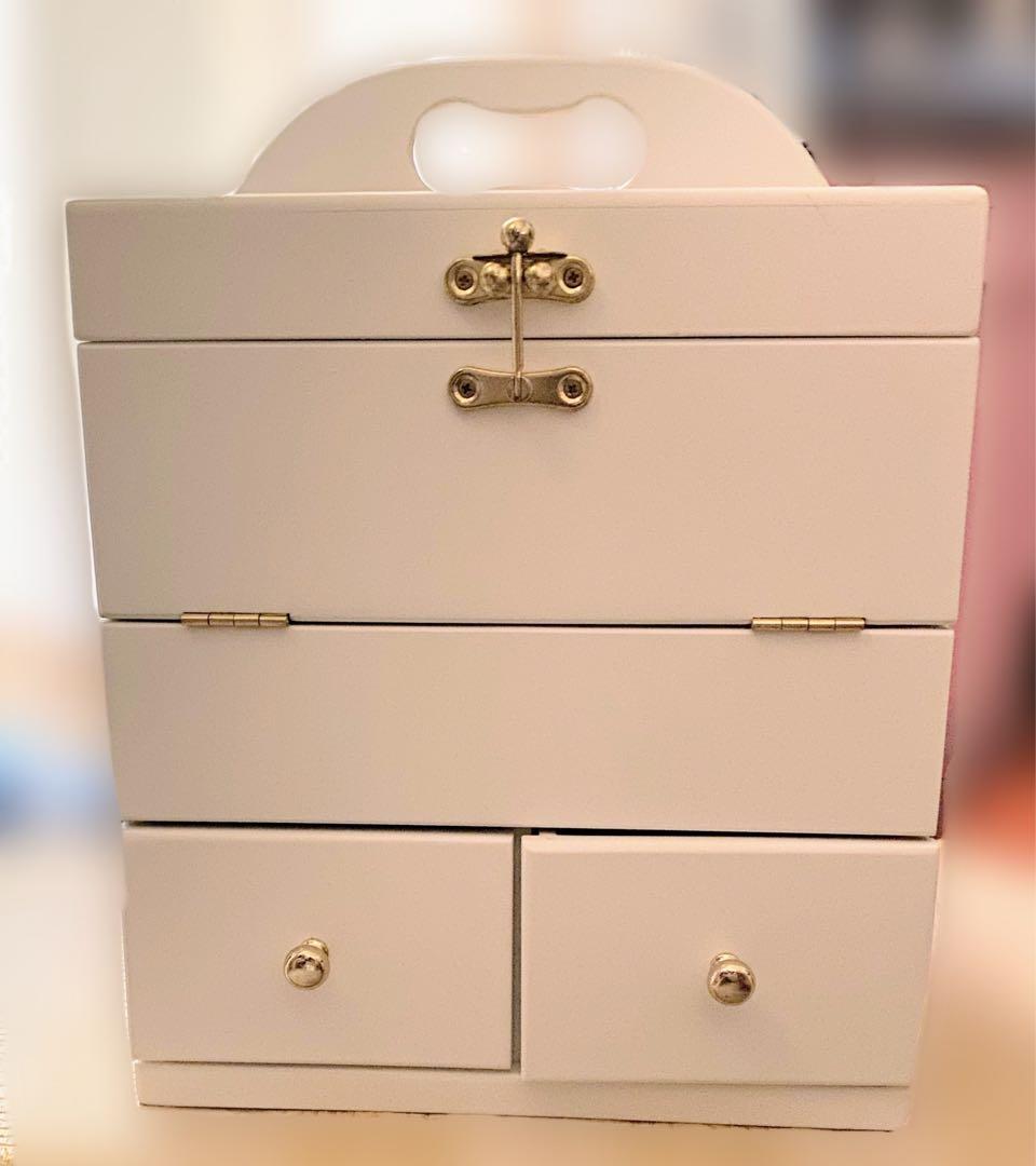 コスメボックス ホワイト