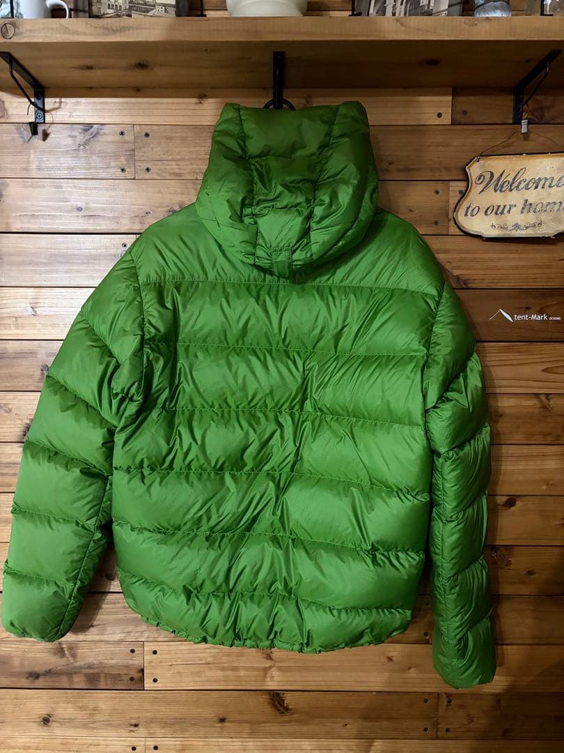 mont-bellライトアルパインダウンパーカー廃盤色！