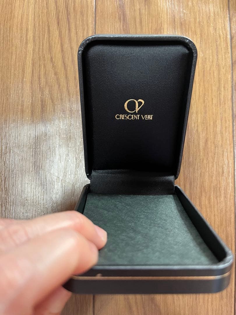 K18 ダイヤモンド　フラワーモチーフ　ネックレス