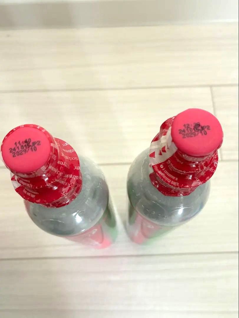 【新品未使用】 sodastream TERRA 60Lボンベ2本付き！