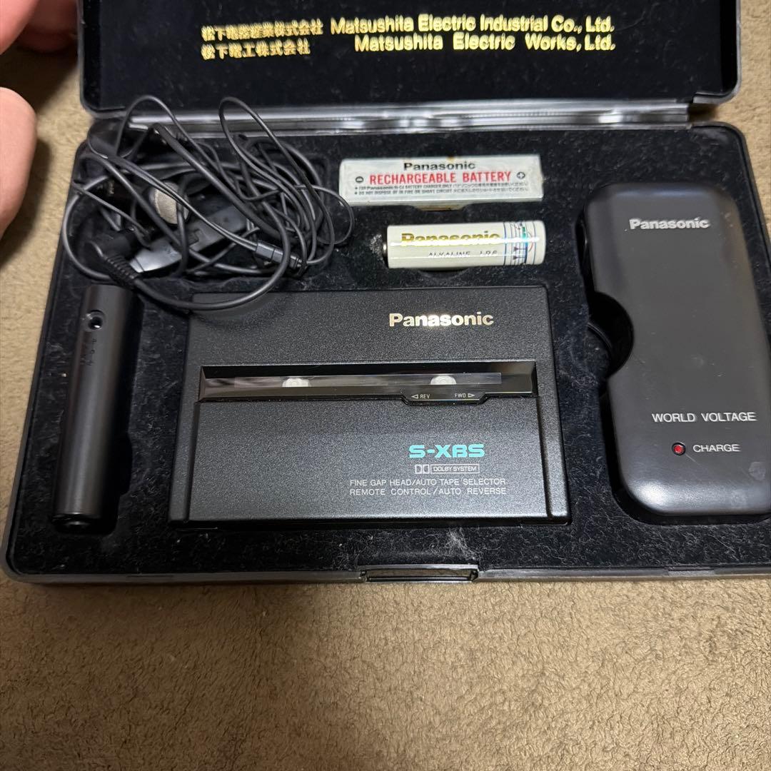 Panasonic　S-XBS　RQ-S1D　創業70周年記念カセットプレイヤー