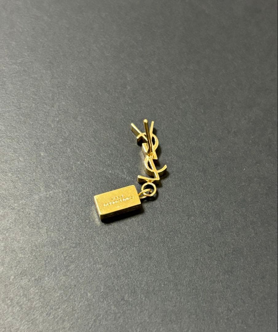 【訳あり】YSL ロゴ クリスタル ピアス　片耳ピアス