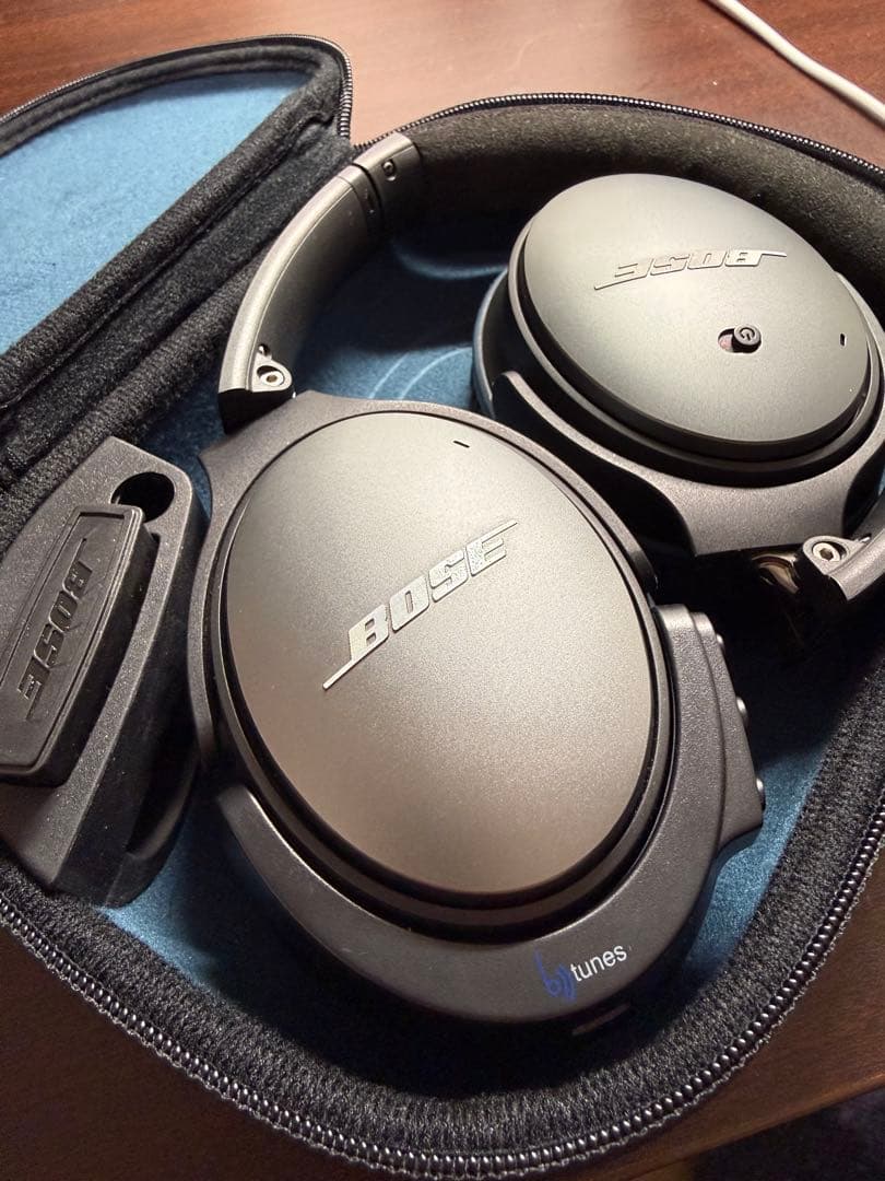 BOSE QC25 ノイズキャンセリングヘッドホン 有線 動作品 収納ケース付
