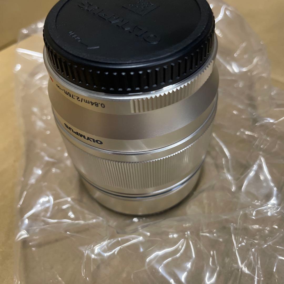 オリンパスM.ZUIKO DIGITAL ED 75mm F1.8