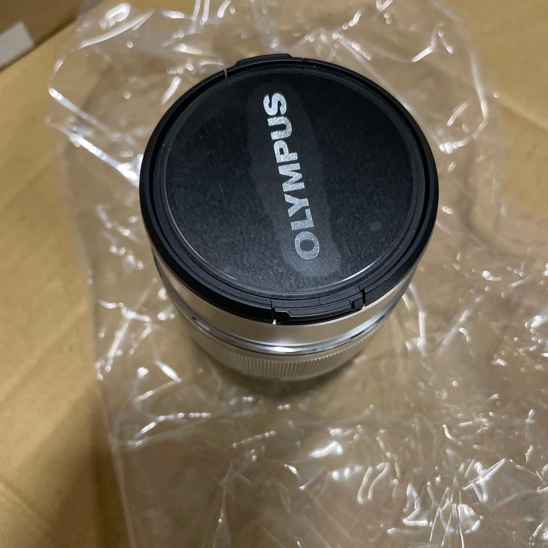 オリンパスM.ZUIKO DIGITAL ED 75mm F1.8