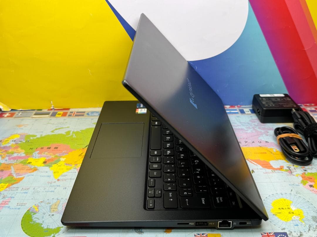 i7・16GB・512GB 東芝 G83/HS 13.3型 ノートPC 美品