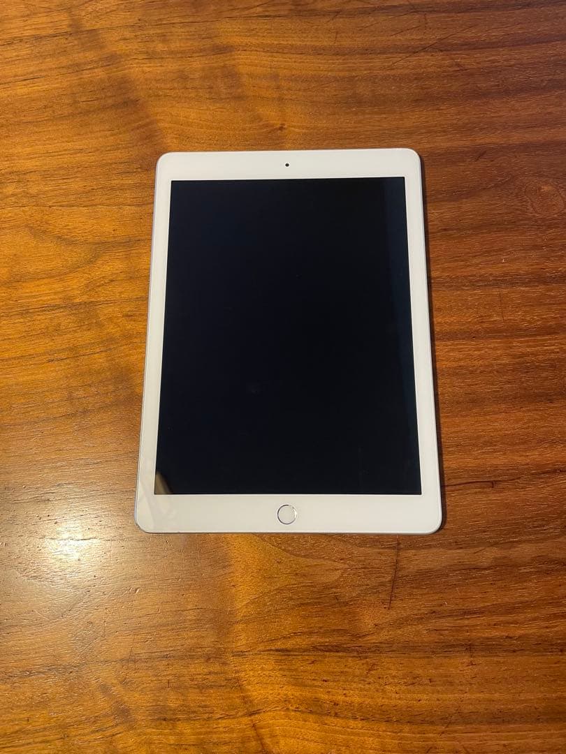 iPad（第6世代）