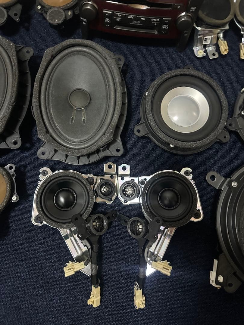 スピーカー・ウーファー Mark Levinson 14-speaker set for LS460