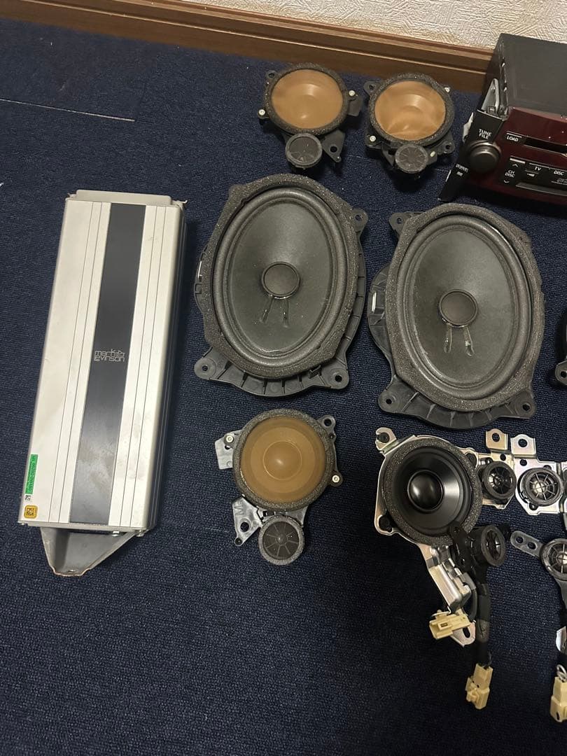 スピーカー・ウーファー Mark Levinson 14-speaker set for LS460