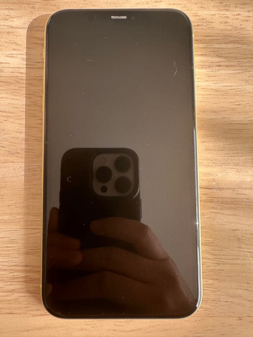 Apple iPhone 11 イエロー64GB