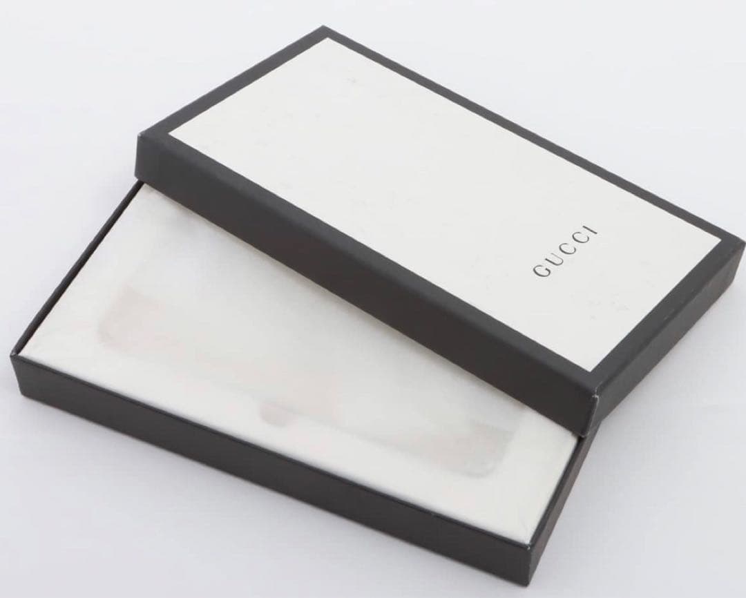 グッチ レザー モバイルケース