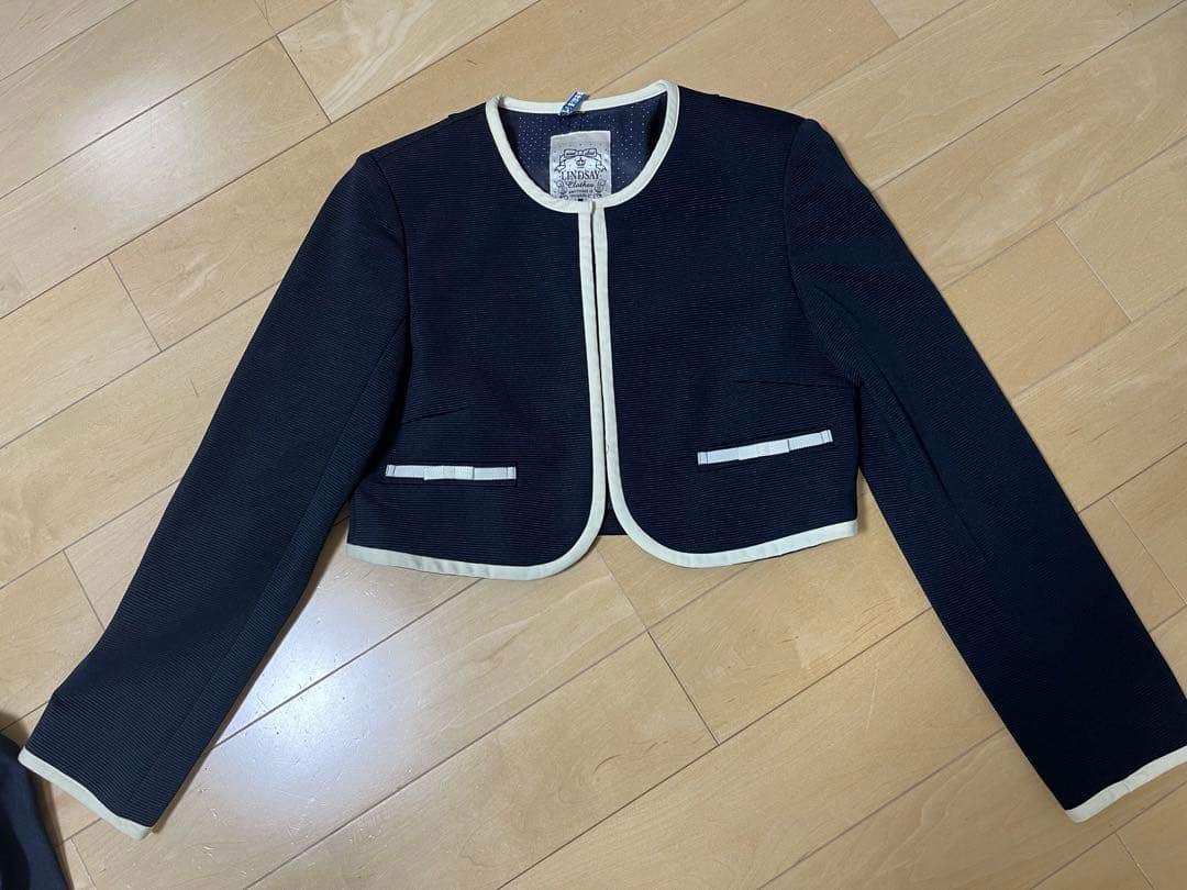 リンジィ160センチ卒服