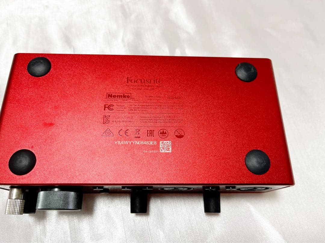 Focusrite Scarlett 2i2 オーディオインターフェース