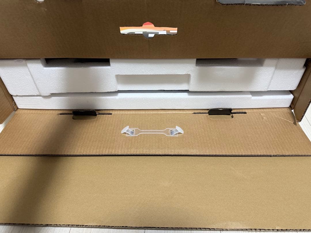 Dell S2722QC 27インチ 4Kモニター