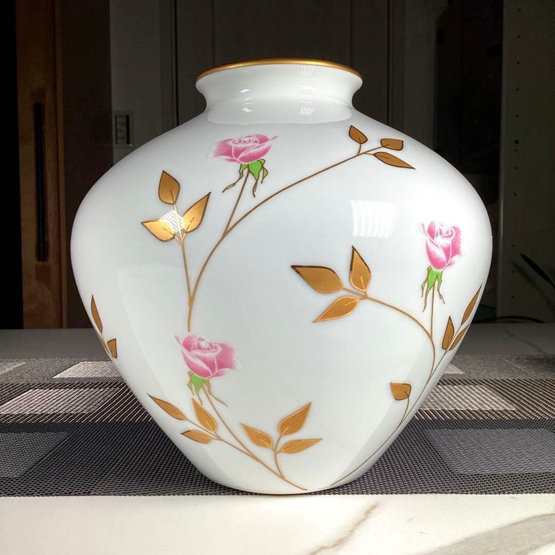 『暮らしのうー特価』　『保管痛み』　香蘭社　『薔薇』　花瓶