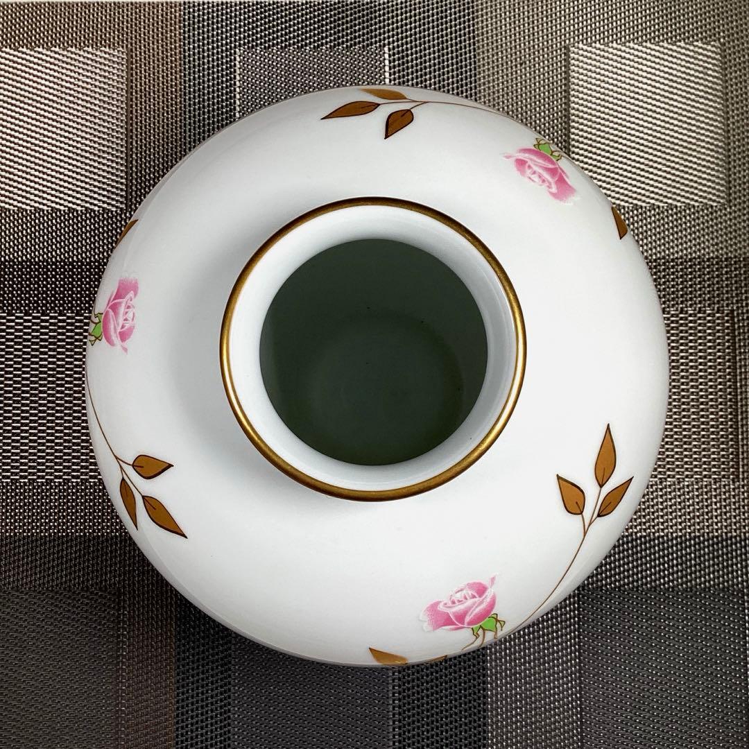 『暮らしのうー特価』　『保管痛み』　香蘭社　『薔薇』　花瓶