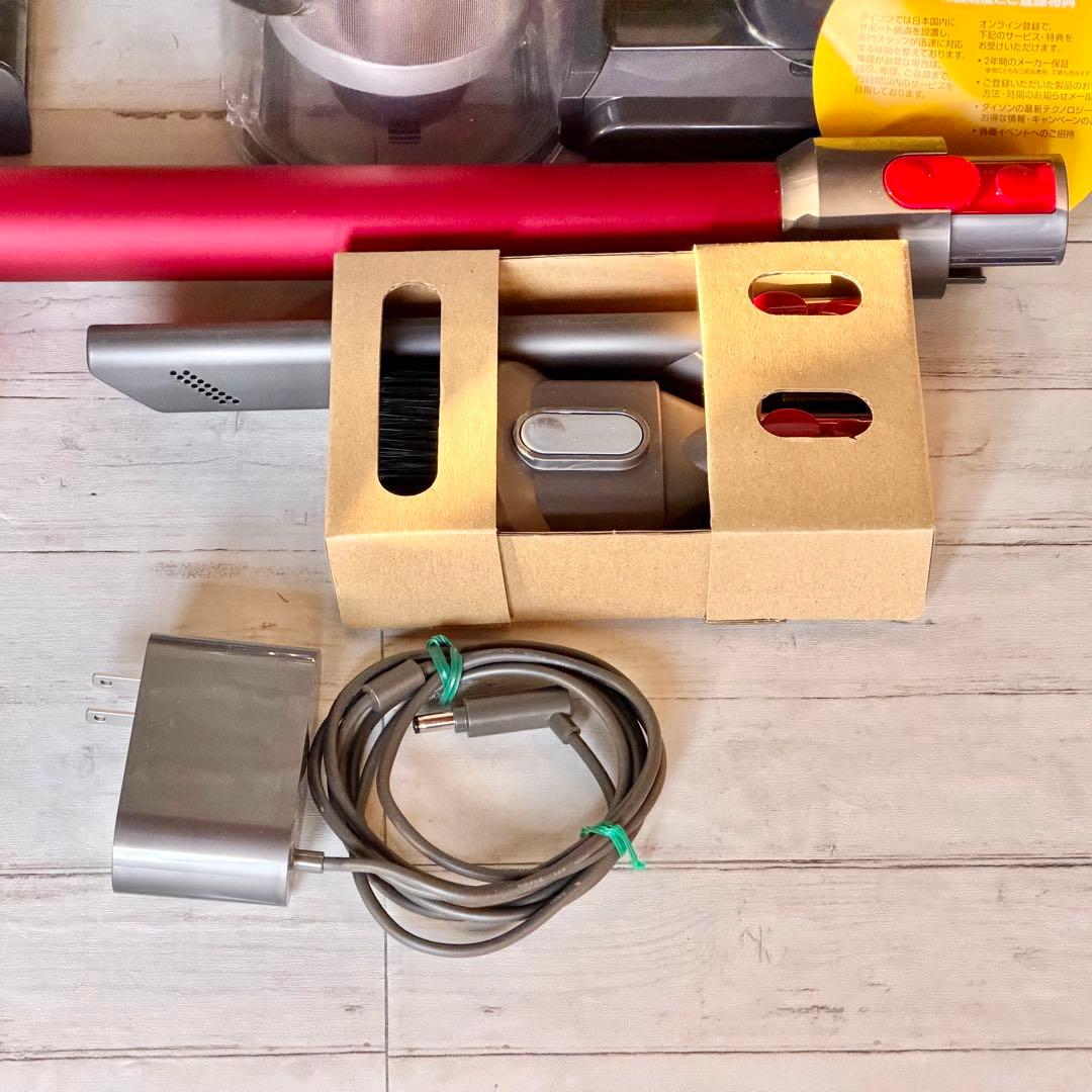 展示品未使用 Dyson V8 Origin SV25 ②