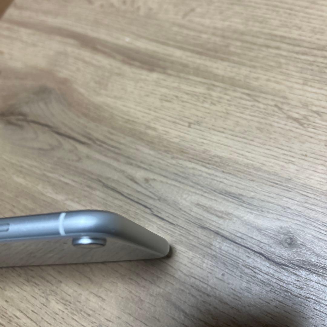 Apple iPhone XR ホワイト