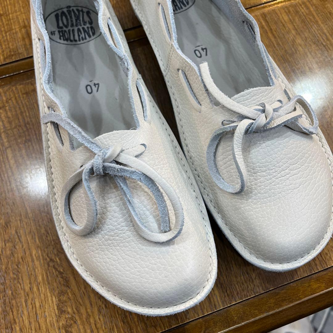 ロインツ39000オフ白40 新品　定価¥30800