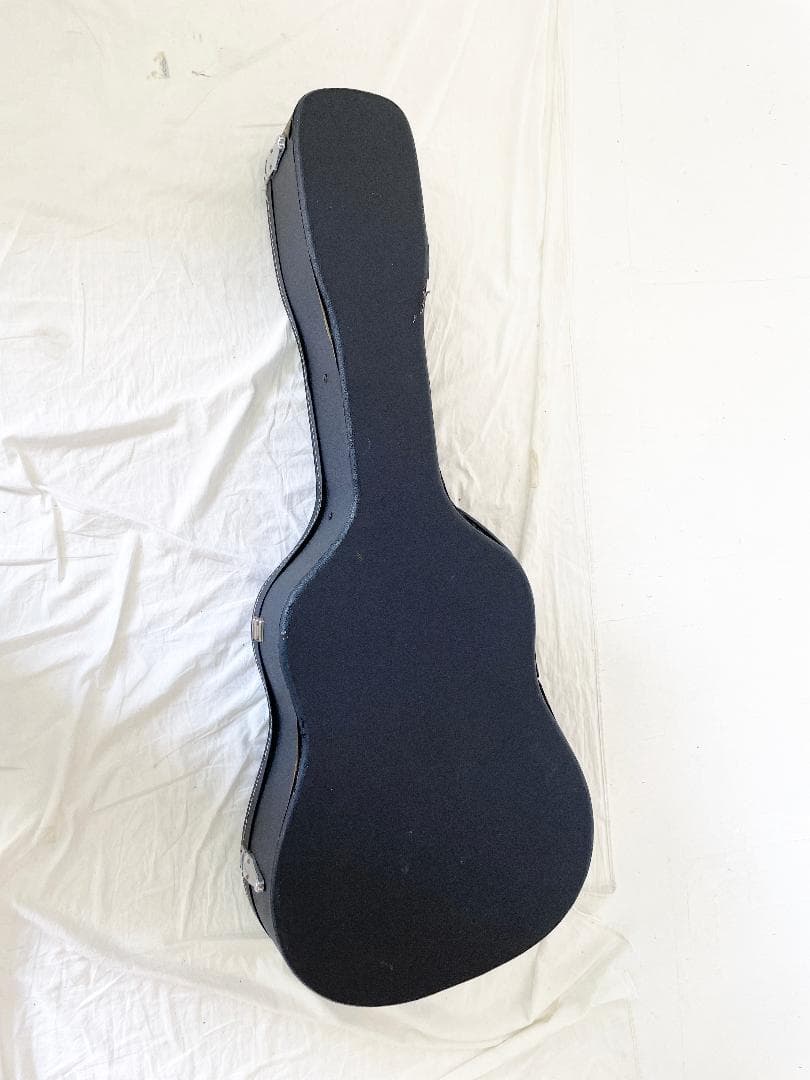 YAMAHA FG-200D ハードケース(難有)と小物付き
