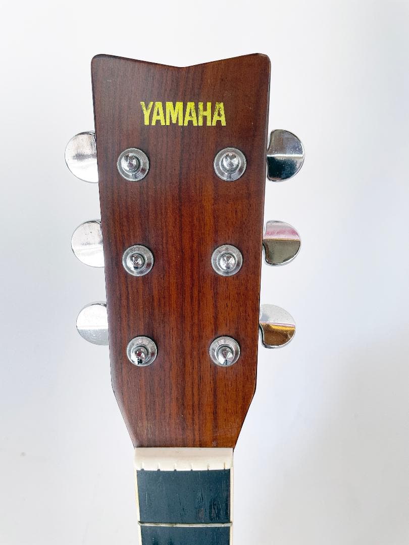 YAMAHA FG-200D ハードケース(難有)と小物付き