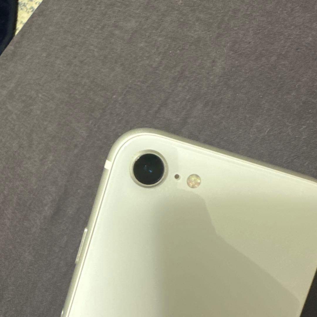 iPhone se 第二世代　256GB 本体