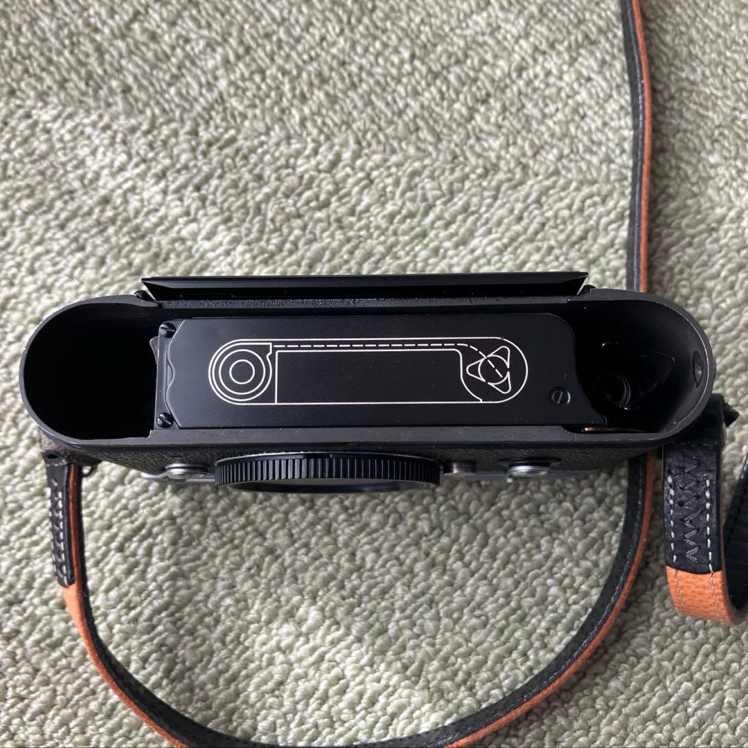 ライカM4 ストラップ付