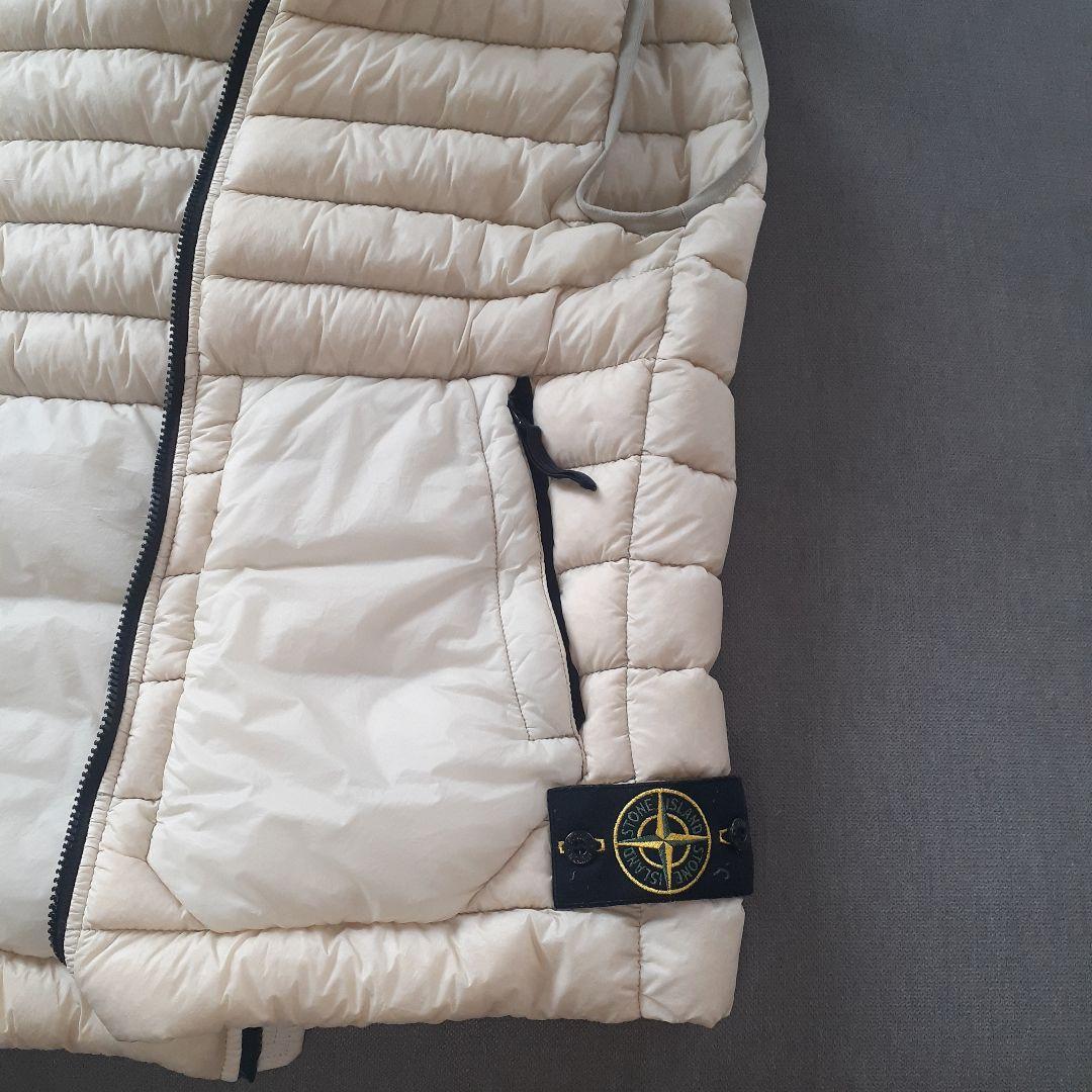 STONE 　ダウンベスト　キルティングベスト