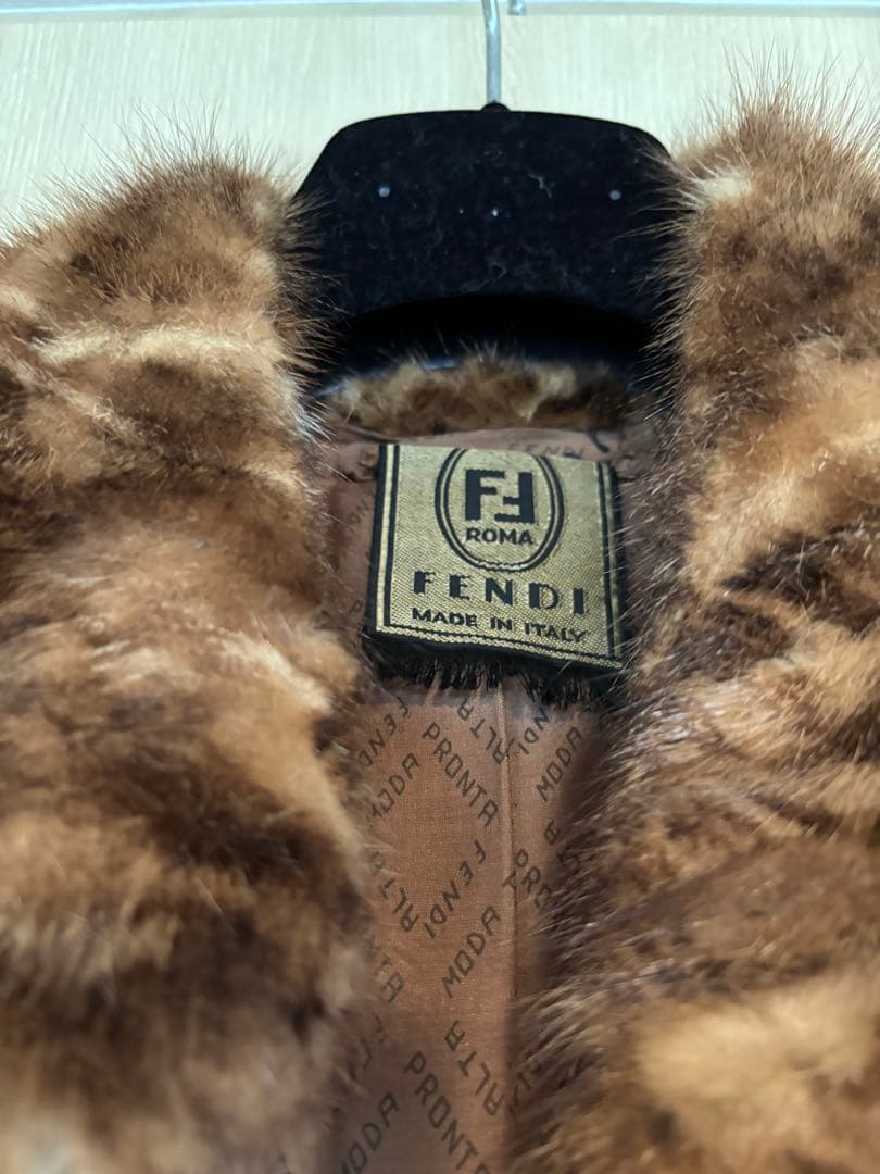フェンディFENDI フード付き　セーブルファーコート