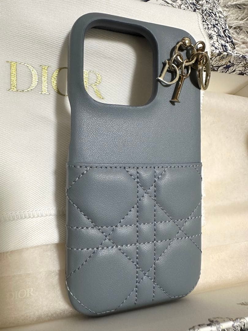 美品 ✳︎ Lady Dior ✳︎ iPhoneケース 14pro