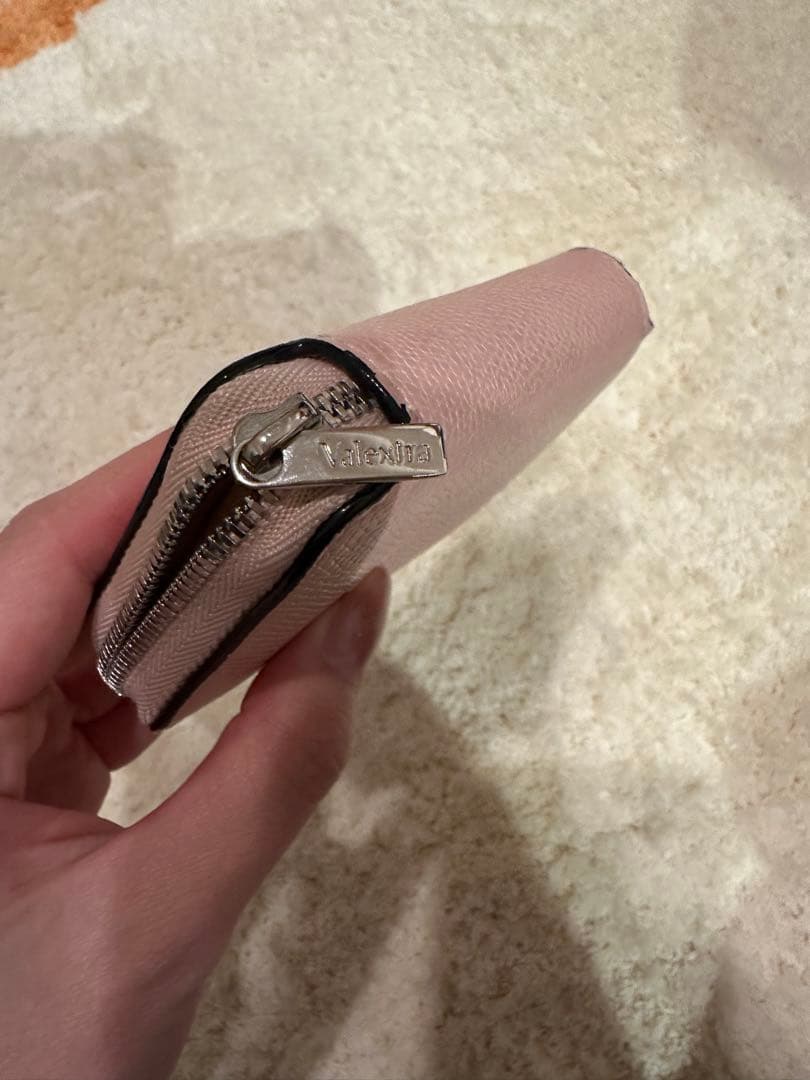美品　Valextra ヴァレクストラ　ピンク 二つ折り財布　ミニウォレット