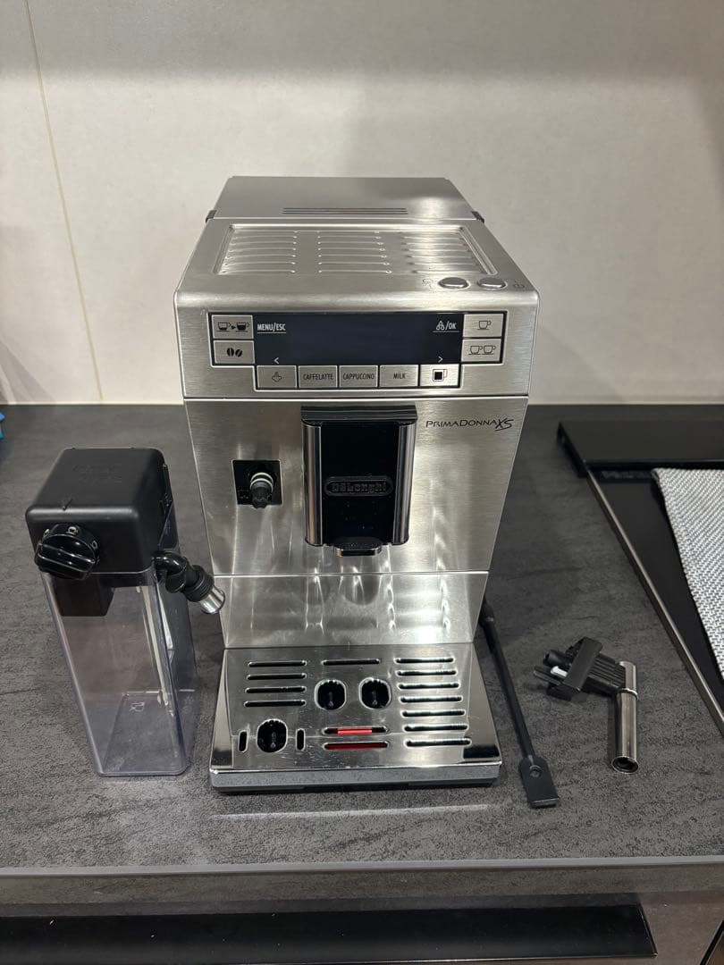 ［美品］デロンギ プリマドンナXS 全自動エスプレッソマシン