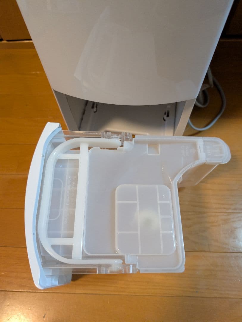 【美品】Panasonic 衣類乾燥除湿機 F-YHVX120 ハイブリッド式