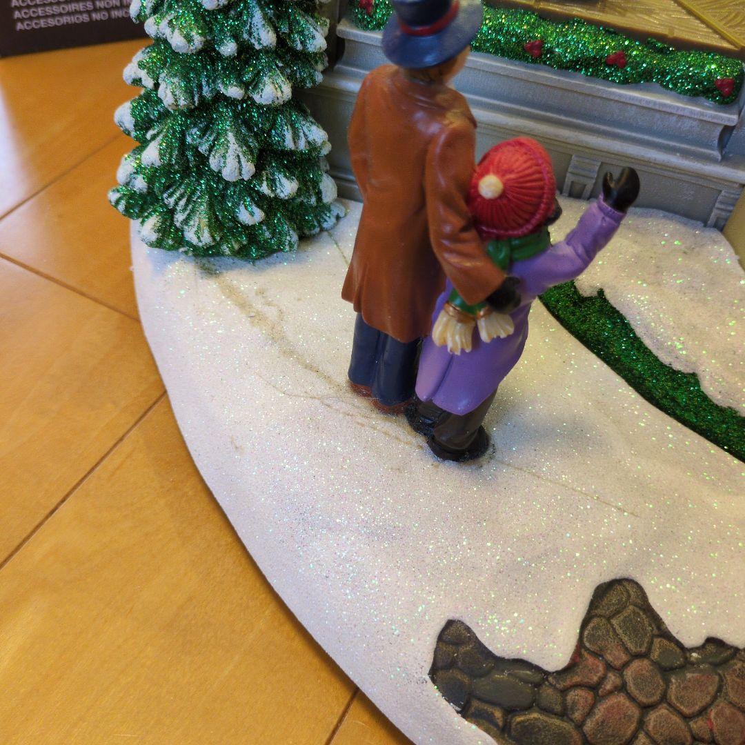 コストコ クリスマスライト付き オルゴール 置物