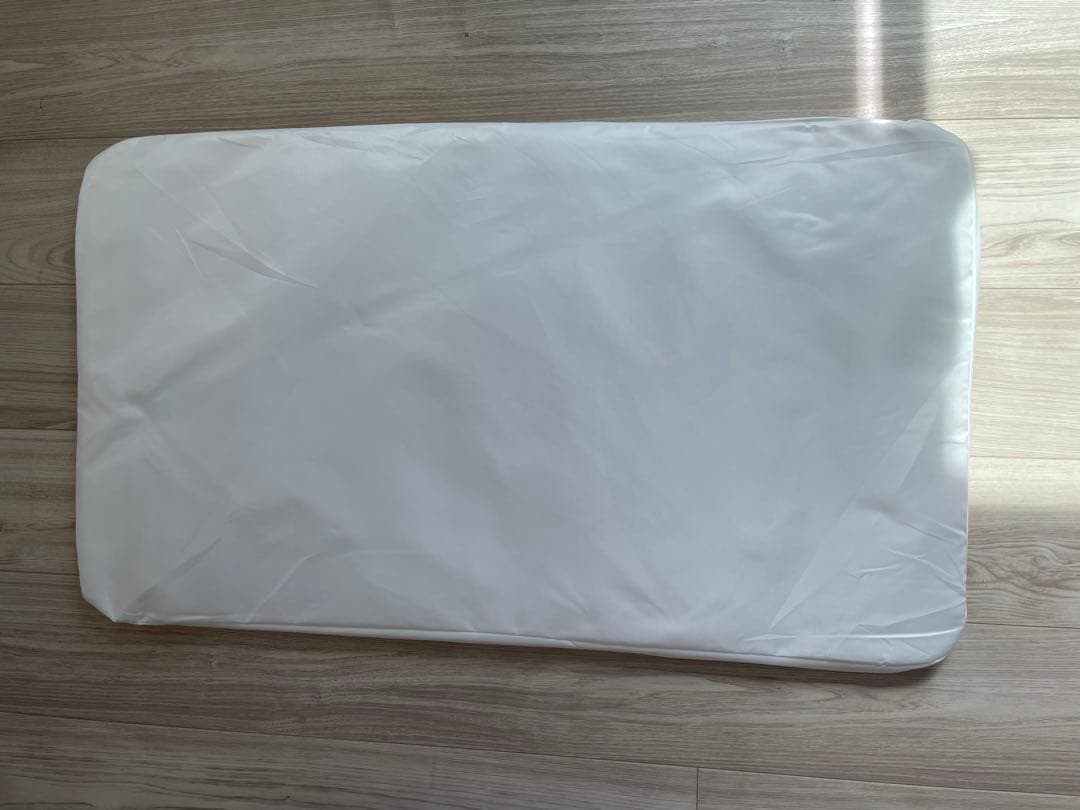 Vinona メッシュサイド ベビーベッド