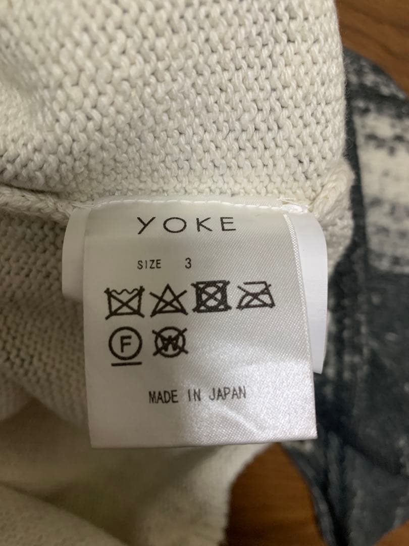 YOKE ヨーク　ニット