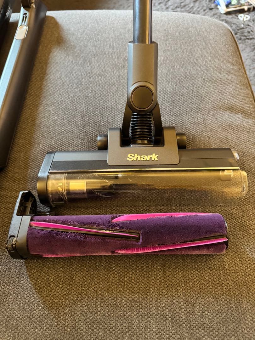 Shark シャーク！EVOPOWER SYSTEM コードレス掃除機