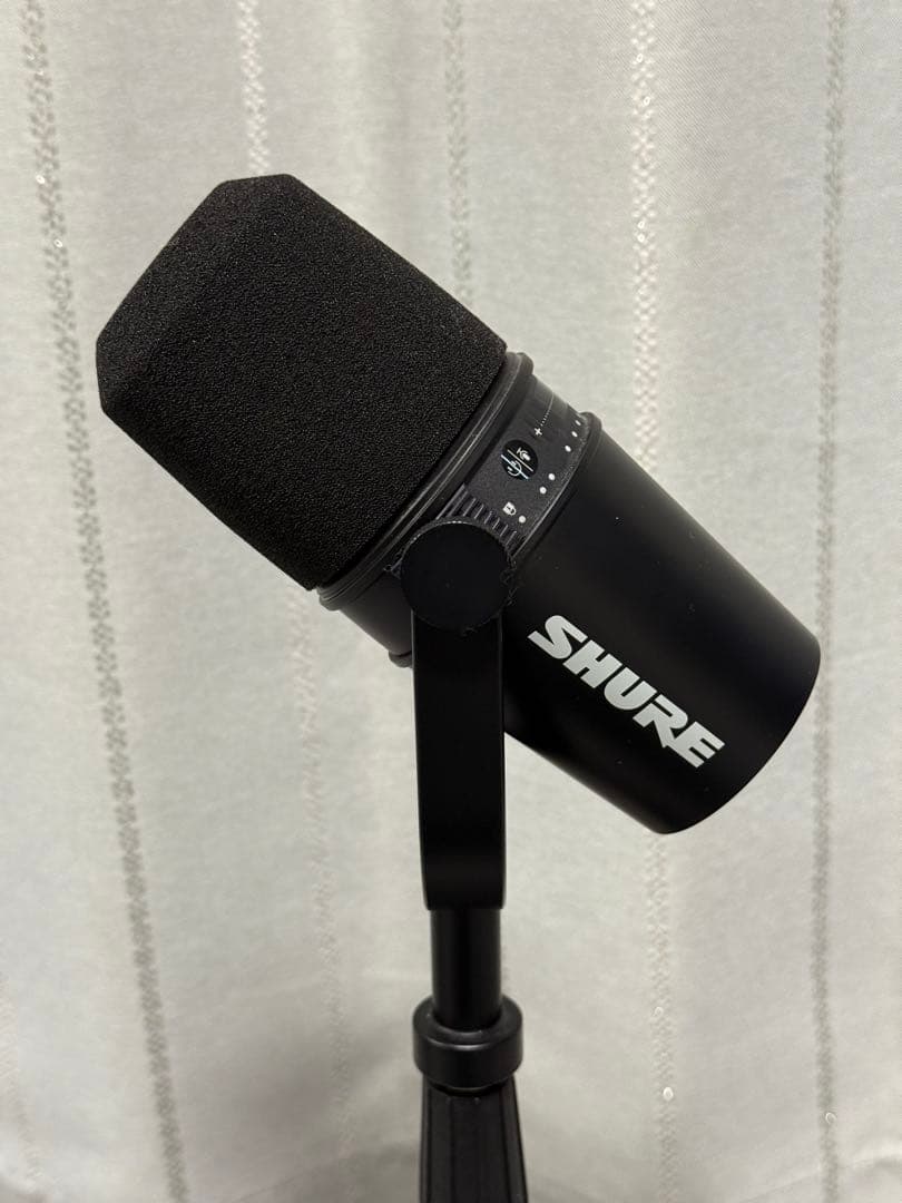 【スタンド付き】SHURE MV7 ポッドキャストマイク