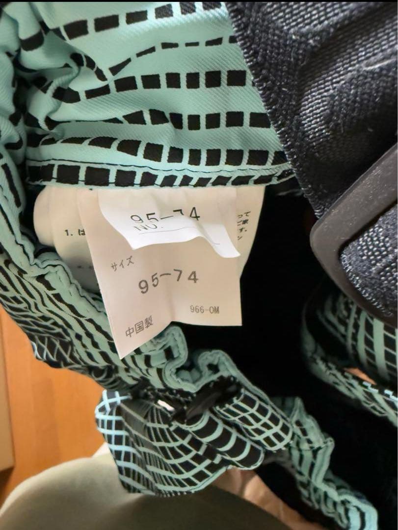 DESCENTE デサントメイト　スキーウェア　上下　スノーウェア限定セール中