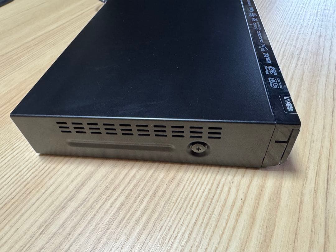 Panasonic DMR-BZT710 Blu-rayレコーダー