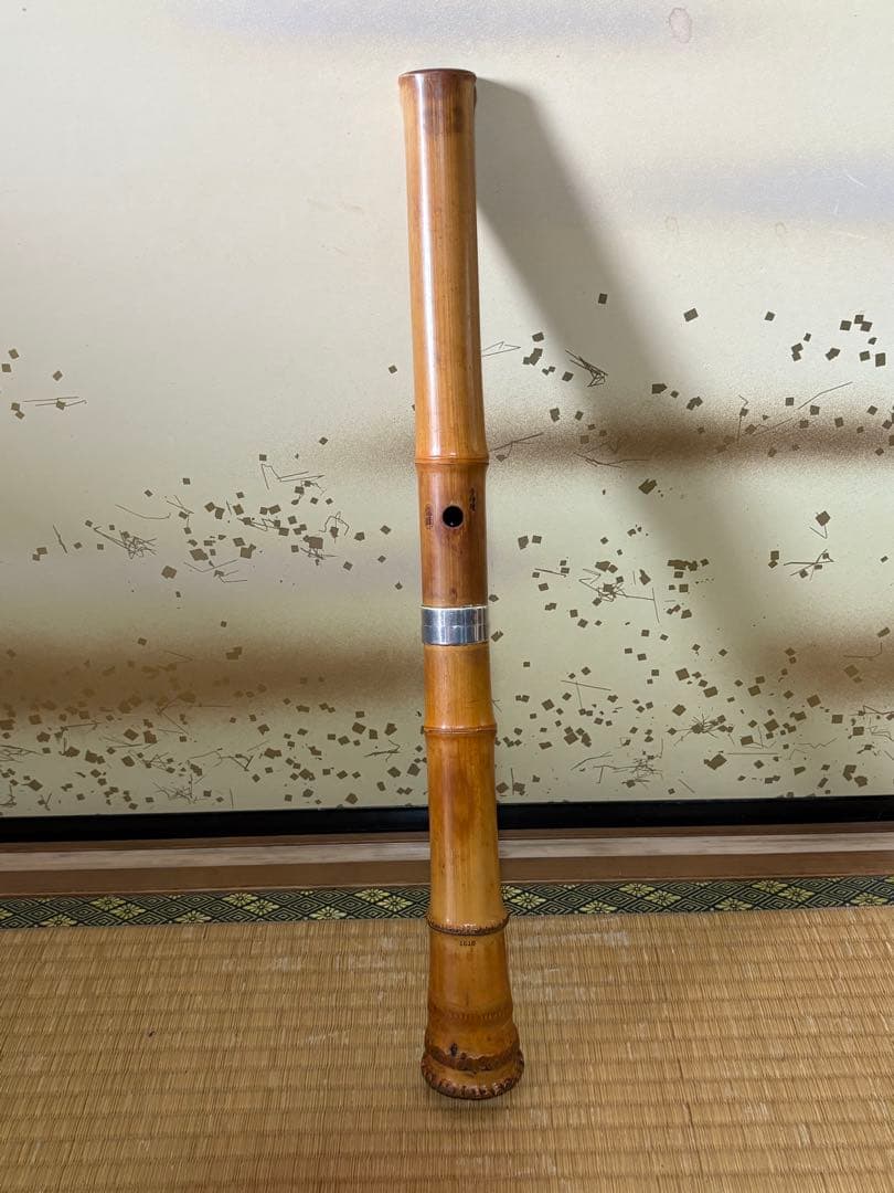 都山流尺八　銘ー玉置雪峰、芳憧調？ 銀太継　長さー約54.5センチ　古い尺八