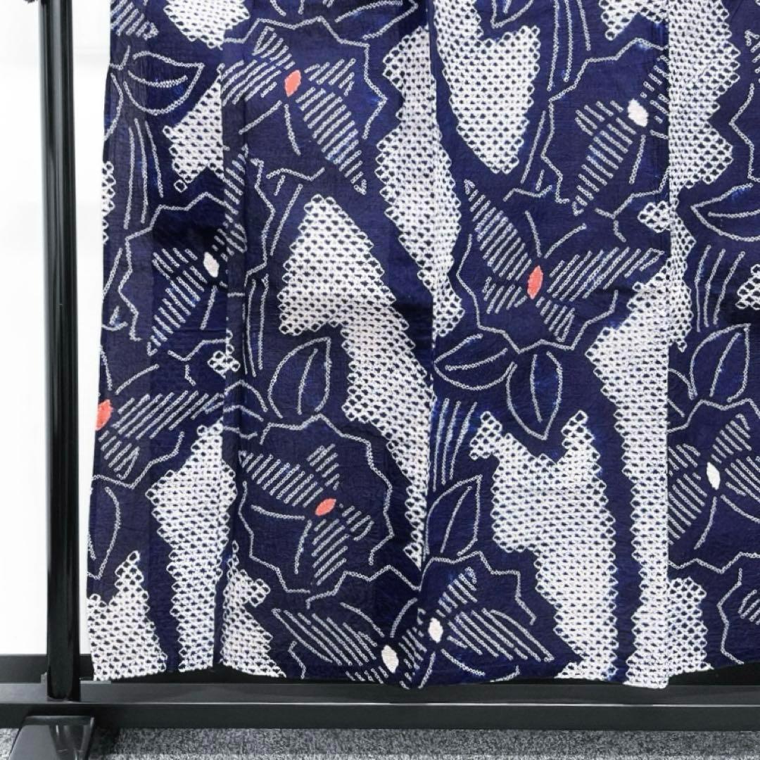 浴衣　有松鳴海絞り　流線　蝶　花　ネイビー系　着物　054w d