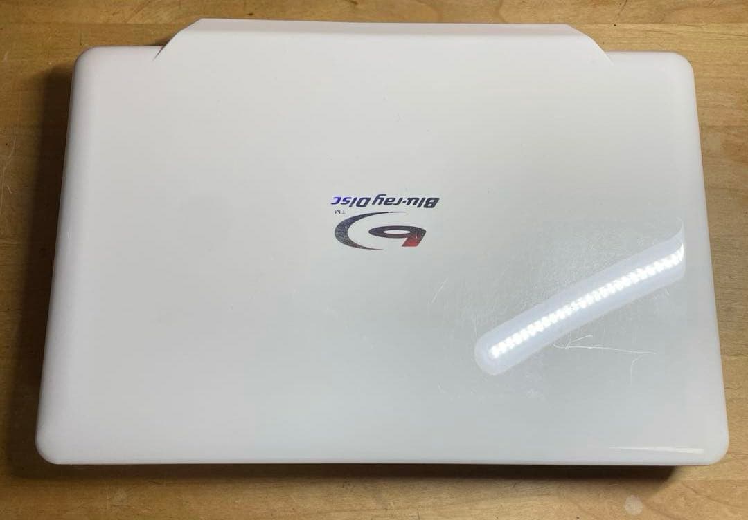 Avox 10インチポータブルDVD・BD・Blu-ray・ブルーレイプレーヤー